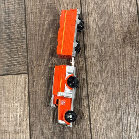 Thomas & Friends Trackmaster Motorized Talking Train Flynn Fire Truck Work - Picture 5 of 10